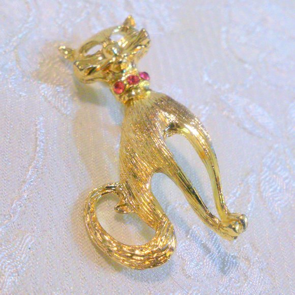 Vintage Gold Tone Rhinestone Accented Cat Brooch - Picture 2 of 4